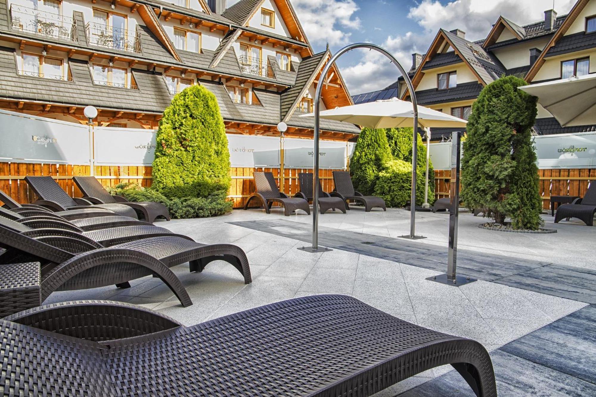 Hotel Toporów Bialka Tatrzanska Exterior foto