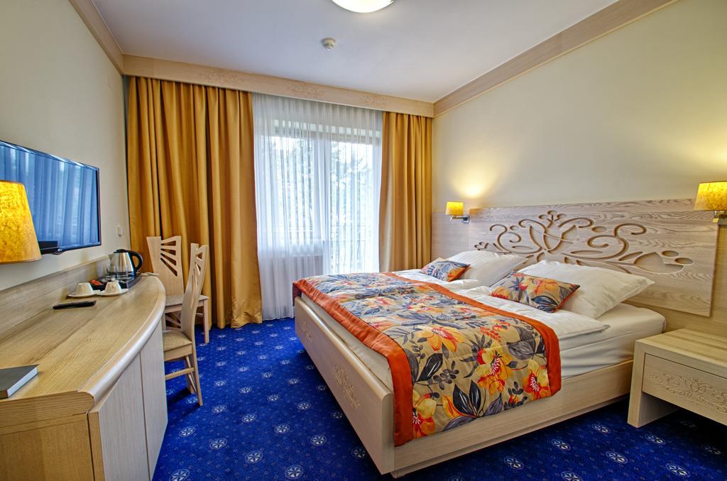 Hotel Toporów Bialka Tatrzanska Exterior foto